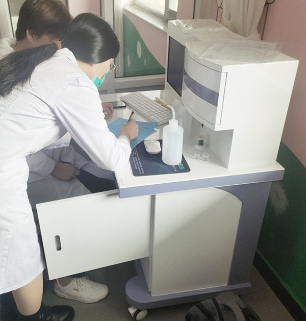 平利县城关镇中心卫生院引进豪华推车草莓视频IOS在线下载